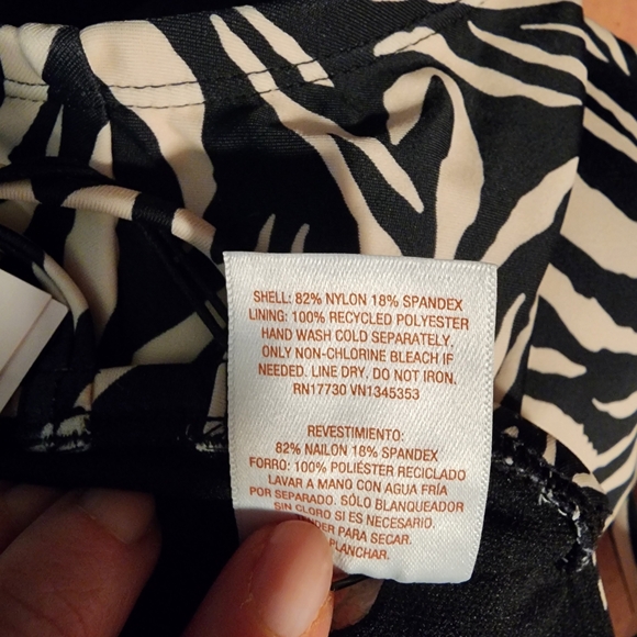Shade & Shore Double Strap Plunge One Piece Swimsuit XS Black Animal Print Zebra - Picture 8 of 8